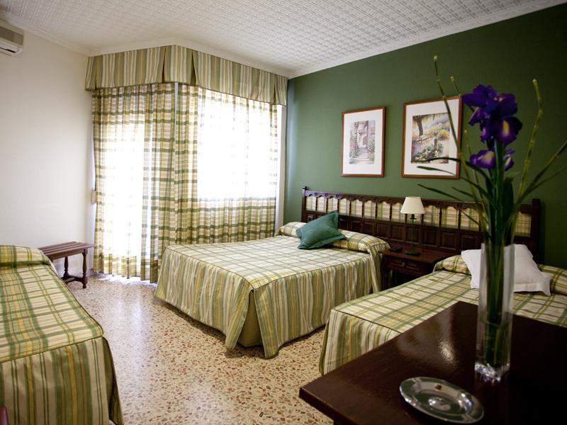 Hotel Costa Mazarron Bilik gambar